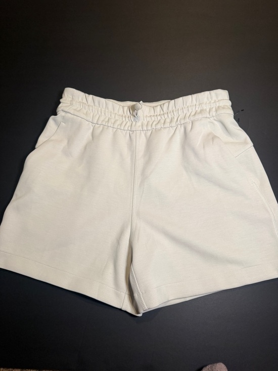 lululemon athletica Pants - Lululemon Softstreme High-Rise Short 4"